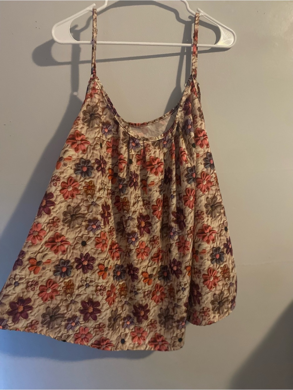 SHEIN Cream Floral Spaghetti-Strap Camisole with Pink & Purple Blooms